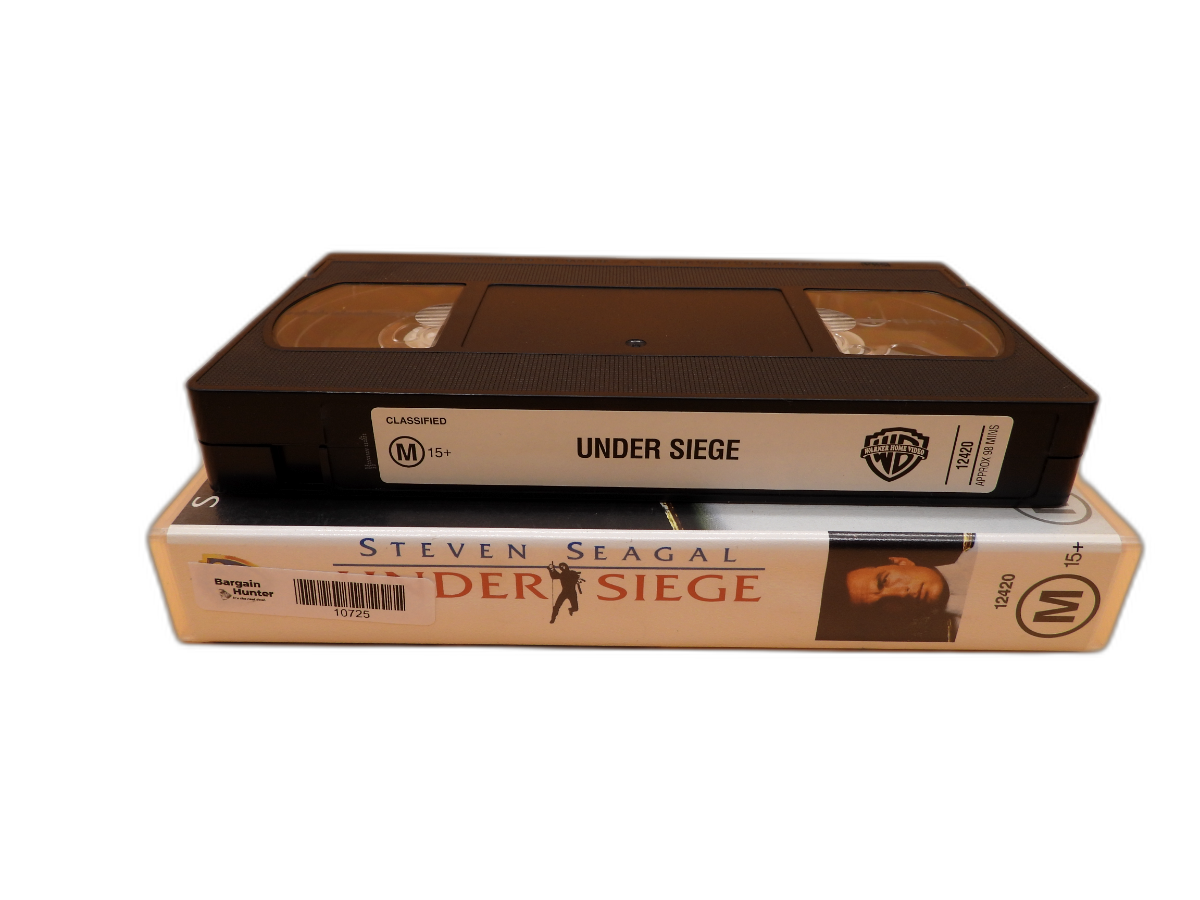 Under Siege Vhs Tape Steven Seagal Warner Bros