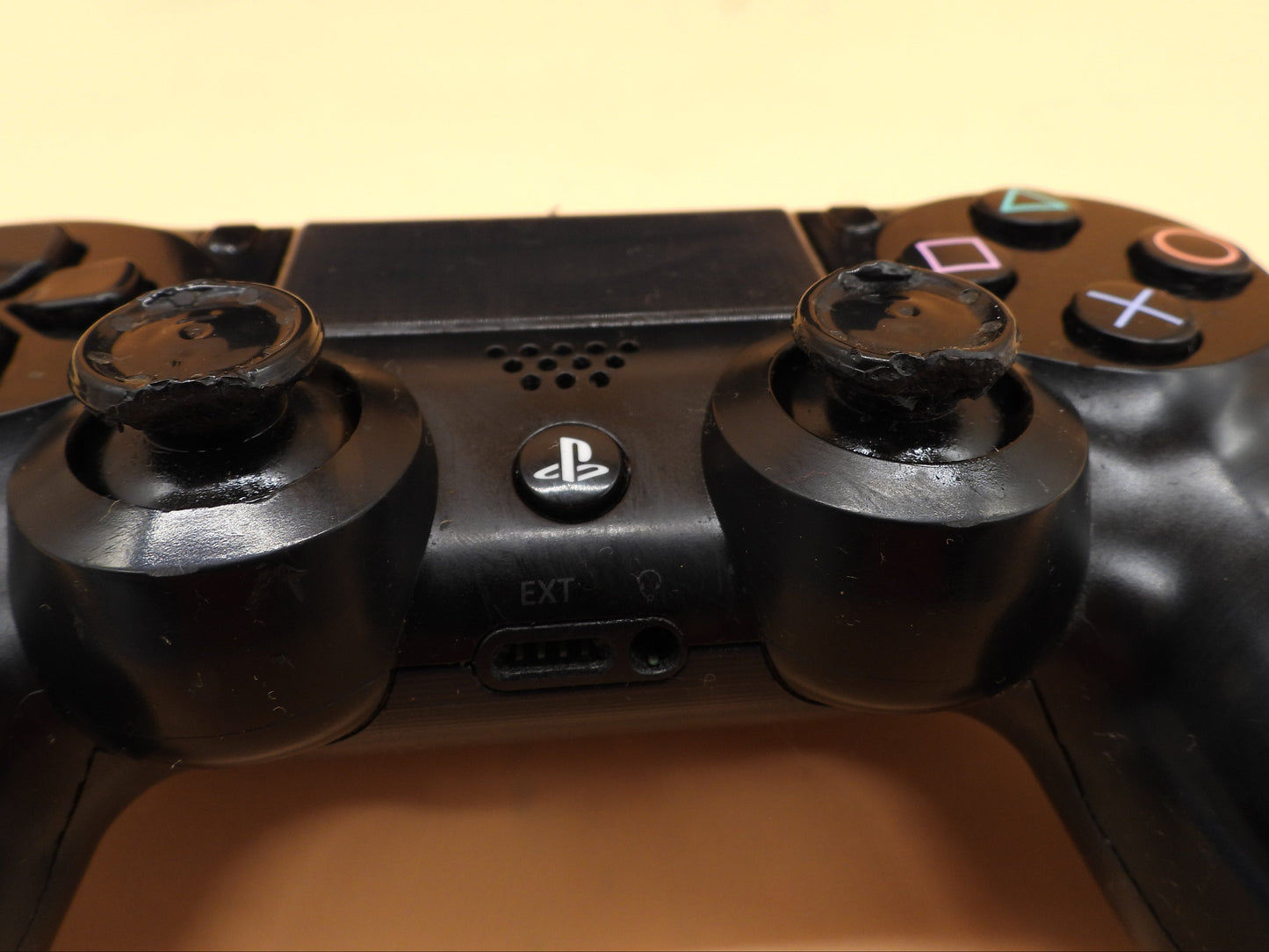 Sony PlayStation 4 Console 500gb With Controller and Cables PS4 Game