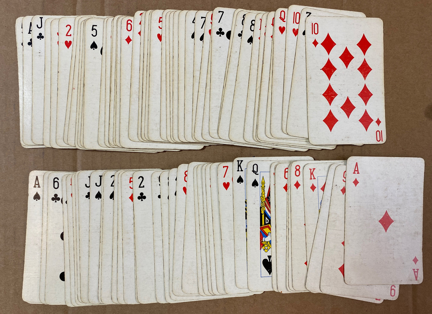 Chevron Playing Cards Gold Corners Made In England In Good Condition 1940's