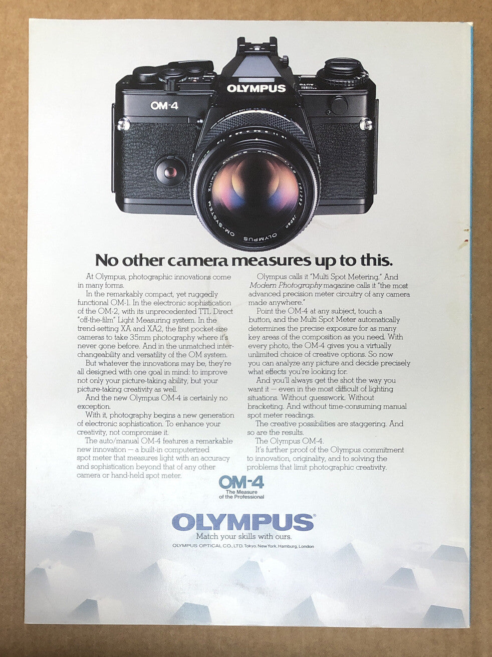 Australasia's Geographic Magazine Vol. 5 No.4 In Good Condition