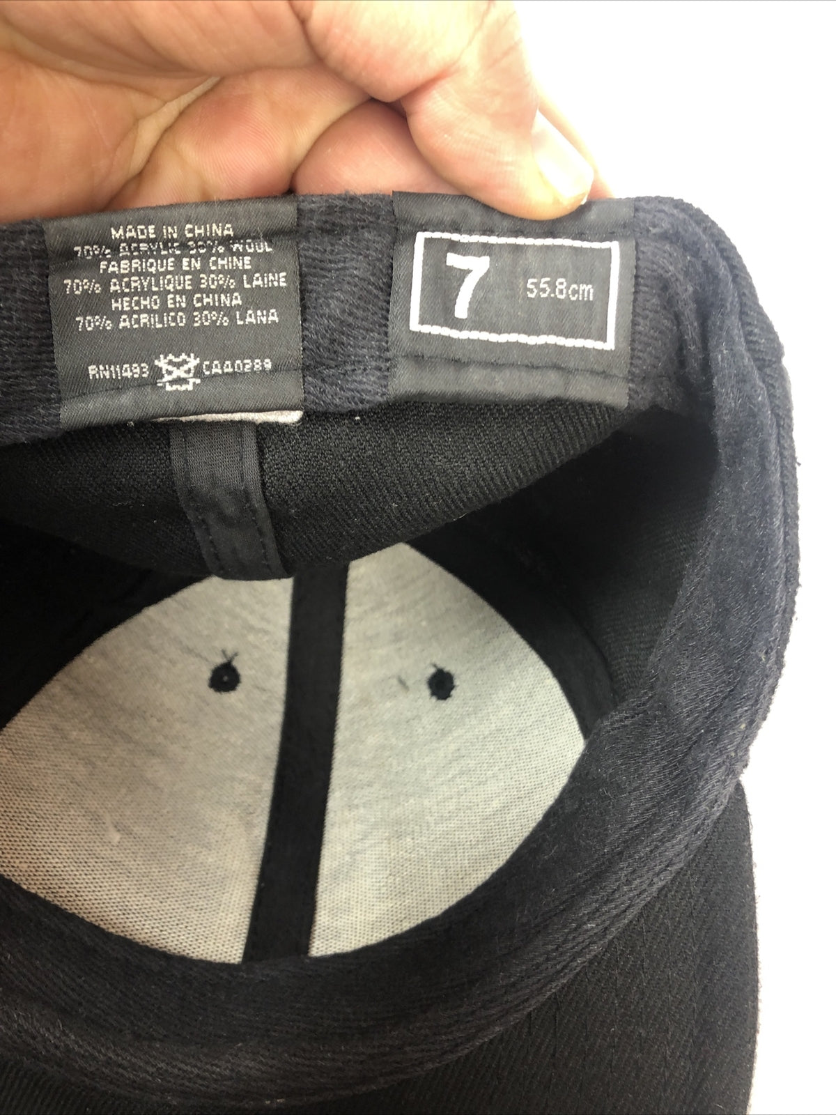 F172 New Yorks Yankees Baseball Cap In Good Condition Sizing 7 / 55.8cm