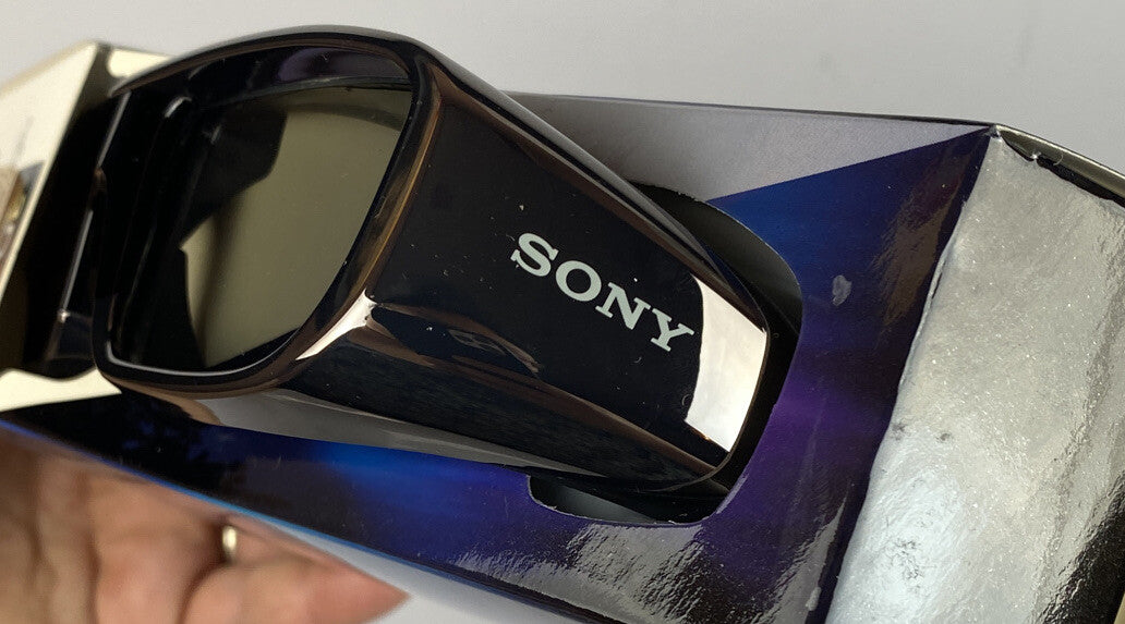 M881 Sony TDG-BR100 3D Glasses Cinema 3D In Good Condition