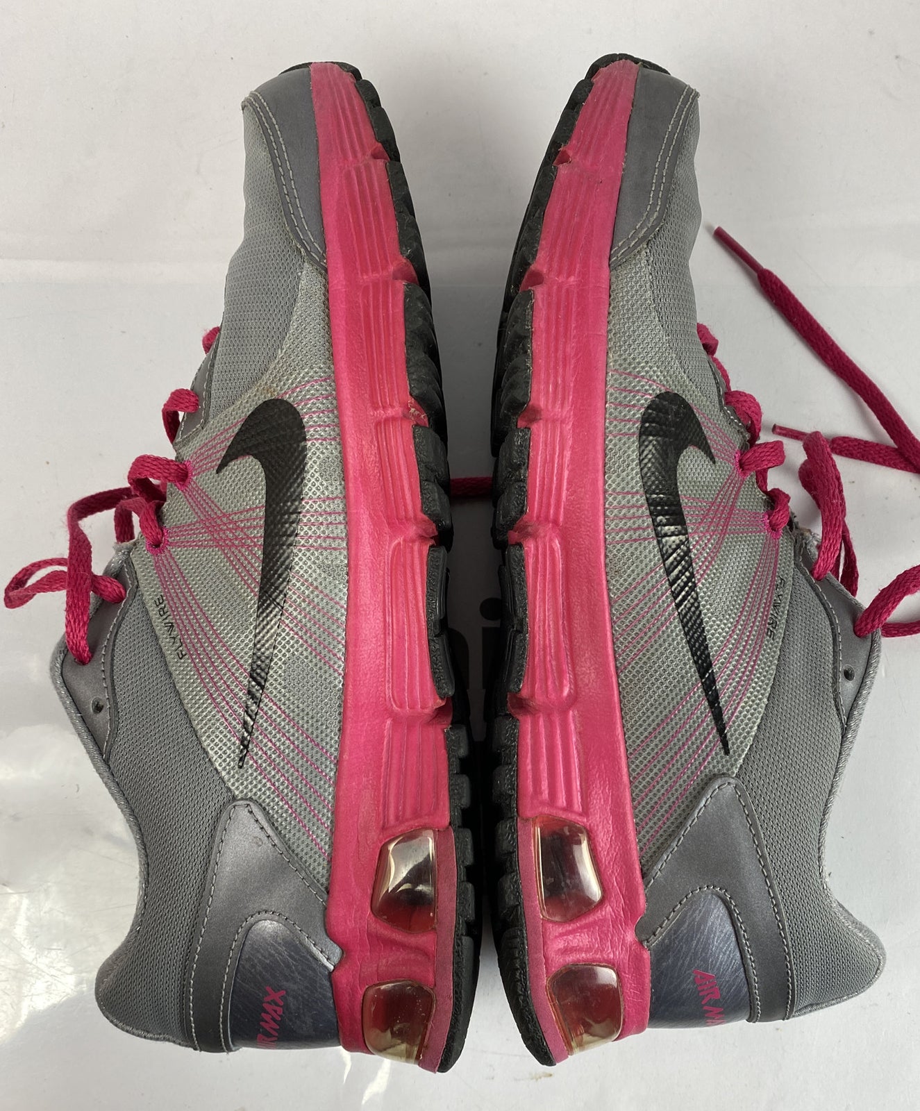 F454 Nike Air Max Sliver And Pink Shoes US 9 UK 6.5 In Good Condition