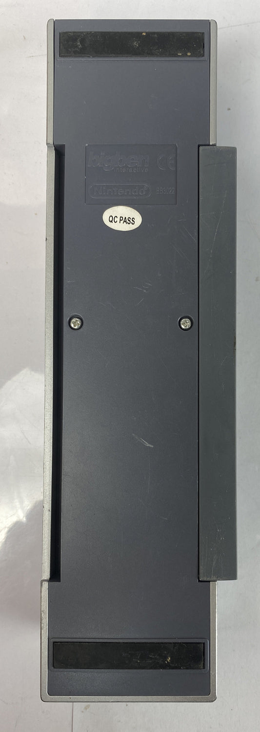 Wii Controller Accessory Stand For Nintendo Wii Console In Good Condition