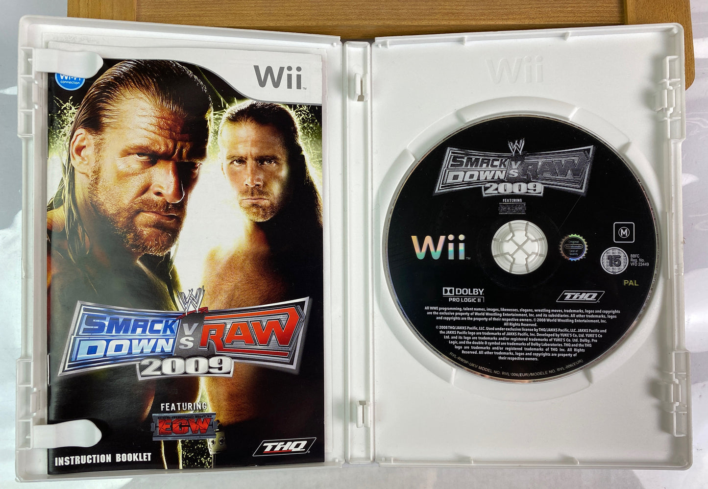 Smack Down Vs Raw 2009 Featuring ECW PAL Nintendo Wii Complete Game 972