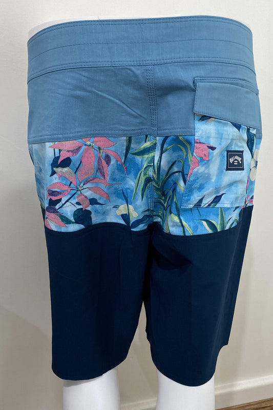 Billabong Recycler Board / Surf / Swimming Shorts Size 34 multiple available