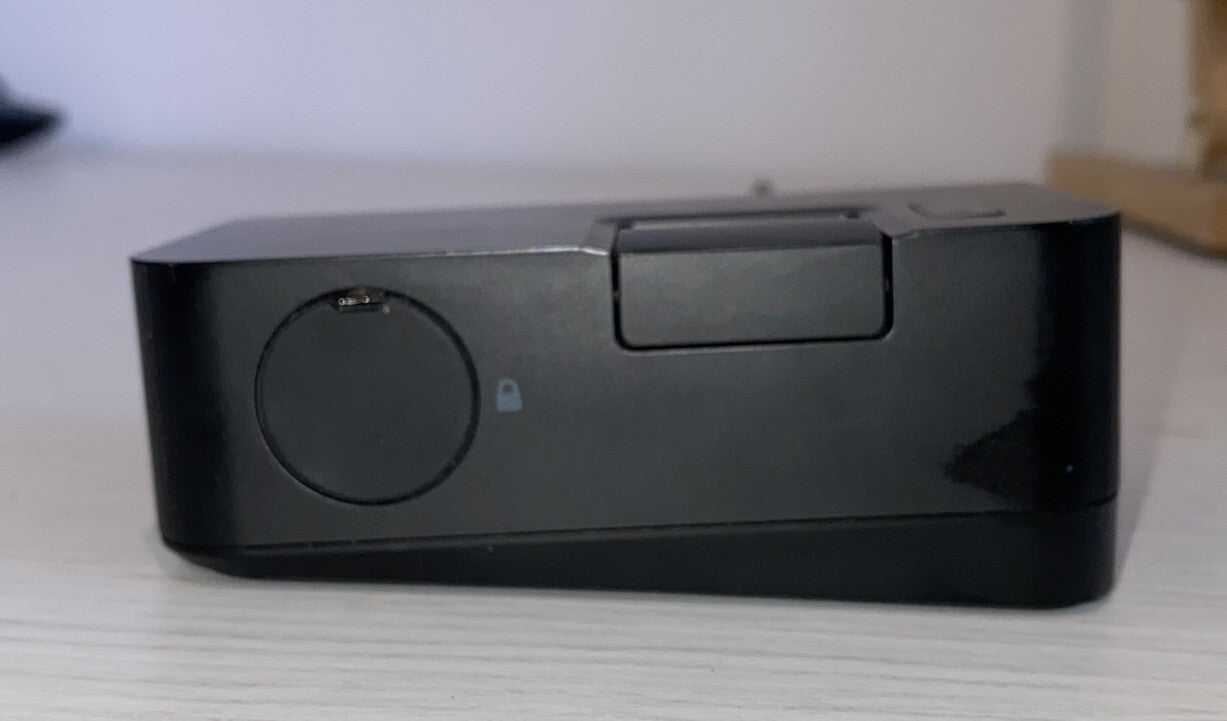 HP 2013 UltraSlim Docking Station HSTNN-1X10 D9Y32AA#ABG 4183