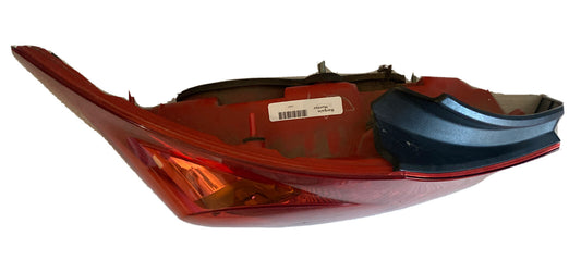 4048 Nissan Skyline V36 REAR LEFT HAND 250GT 350GT Infiniti G37 Tail Light