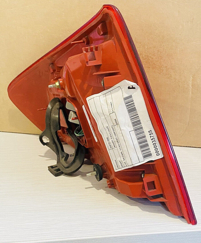 4059 Nissan Skyline V35 REAR RIGHT HAND Tail Light INFINITI G35 SEDAN 05 06