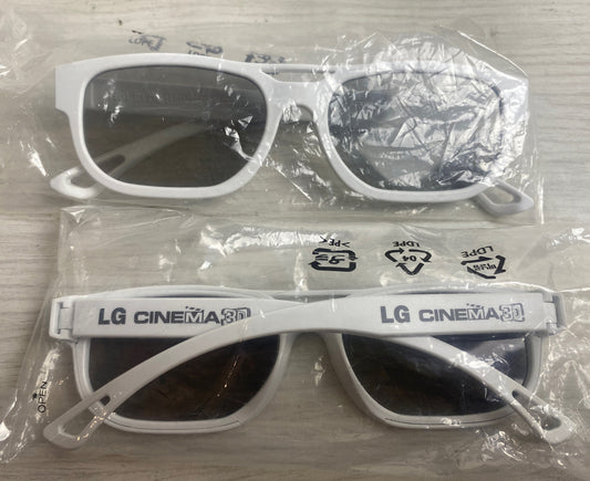 Two LG passive 3D Glasses AG-F200 bundle for LG cinema 3D White Colour 3783