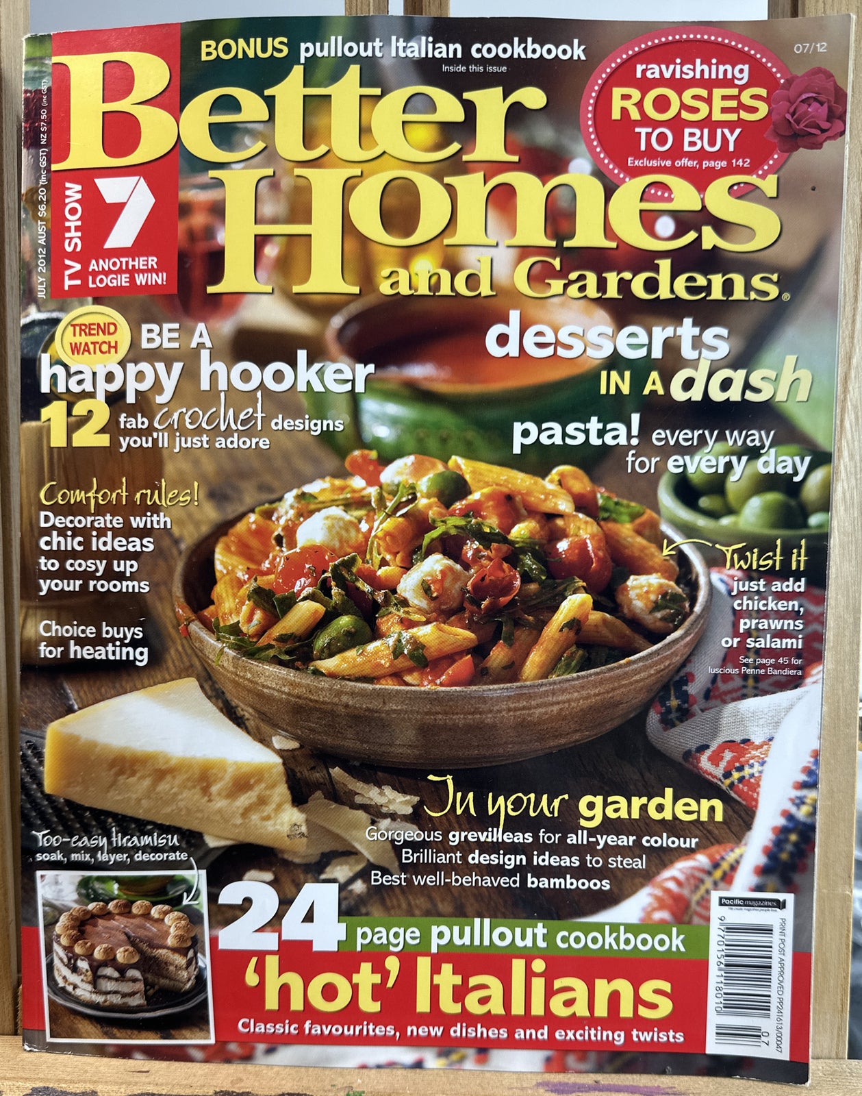 Better Homes and Gardens July 2012 Magazine In Good Condition