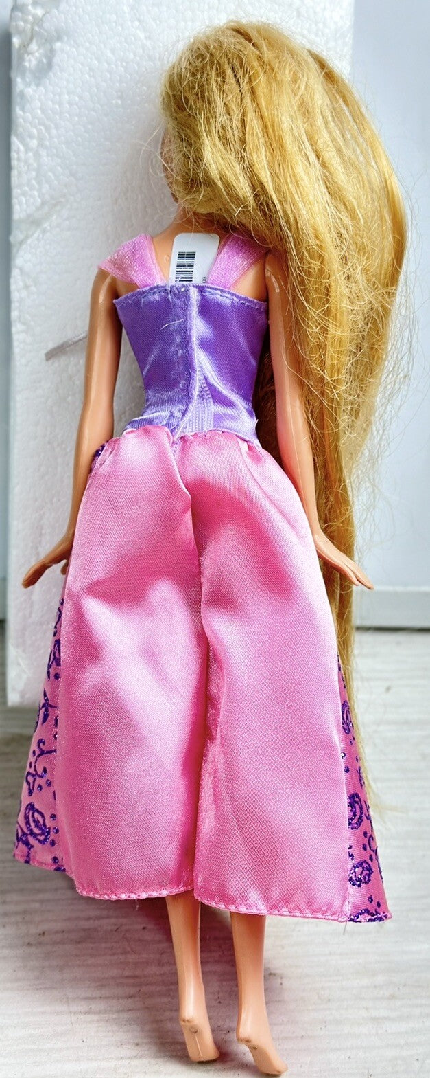 Barbie Doll Mattel 2006 With Dress In Good Condition 5109