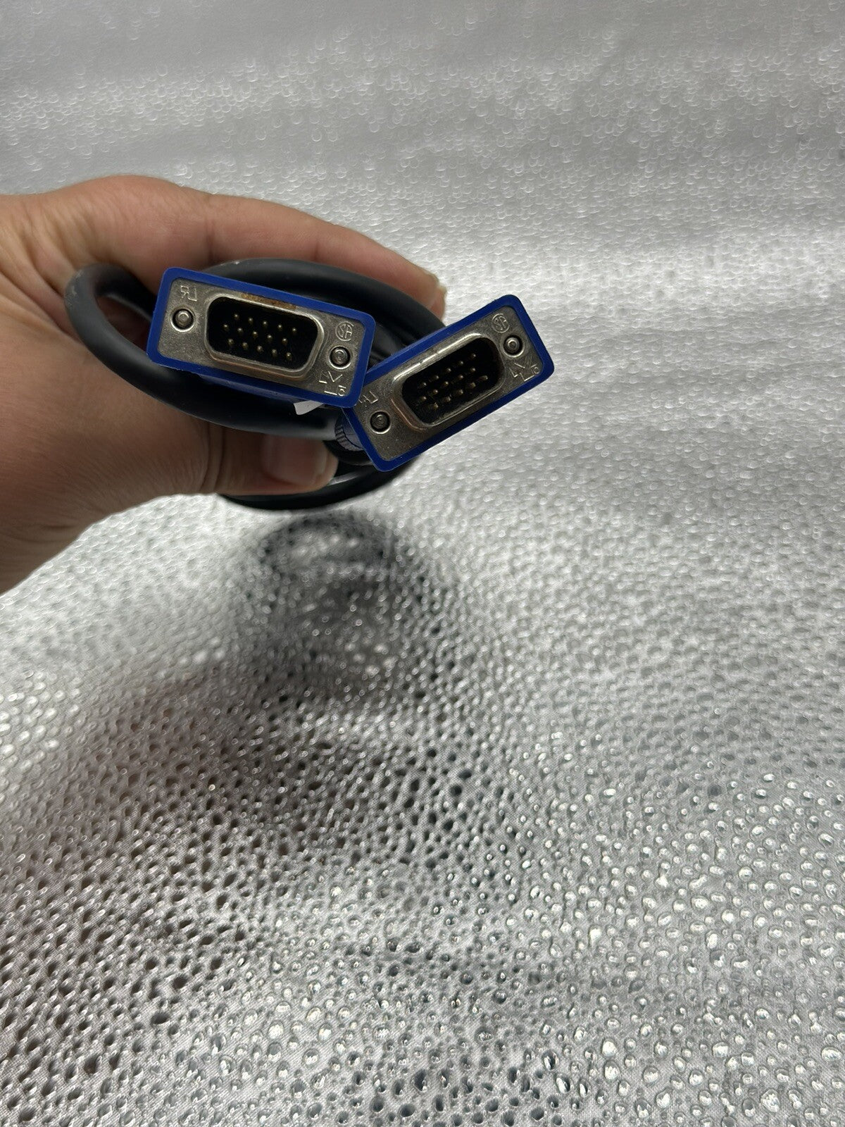 VGA Male To Male Cable 1.8 Meter Cable Good condition Monitor Cable