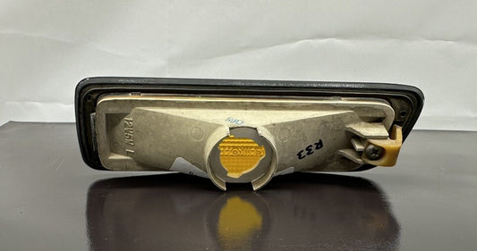 Nissan Skyline R33 Guard Indicator LHS Plastic In OK Condition 5926