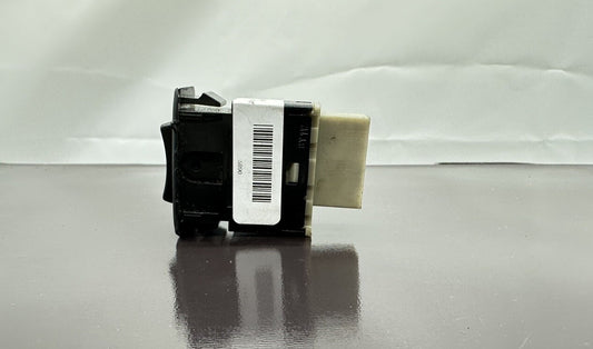 NISSAN Cefiro A31 Automatic Power Switch 5889/5890