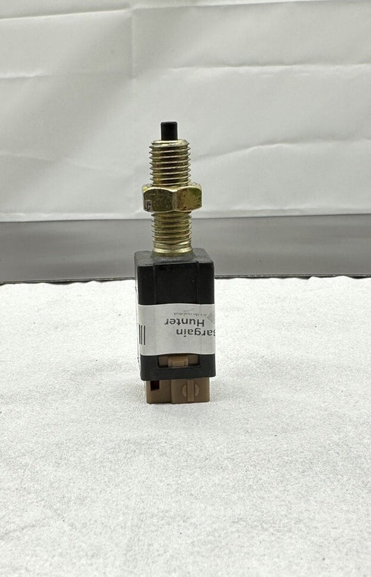 Nissan Elgrand E50 97-02 3.2 QD32 Brake Pedal Switch Sensor Brown End 5920