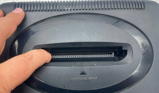 Sega Mega Drive 2 Console Model MK-1631-50 PAL + Controller + Cables 2972