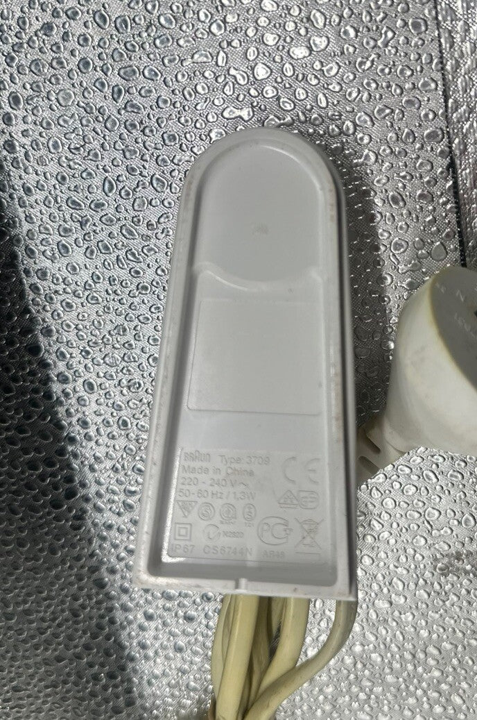 Braun 240V Electric Toothbrush Charger For D12013w D12523 3709 3728 4736 3737