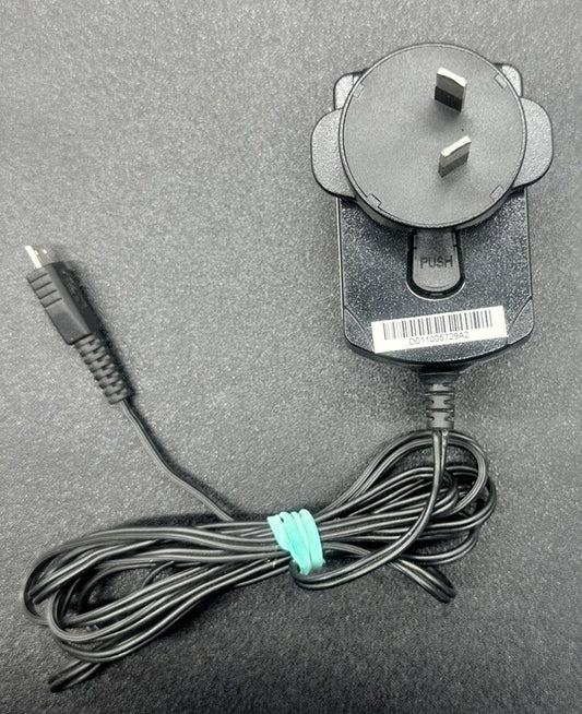 GENUINE BLACKBERRY PSM04R-050CHW PHONE CHARGER POWER SUPPLY 240V 5V 700mA