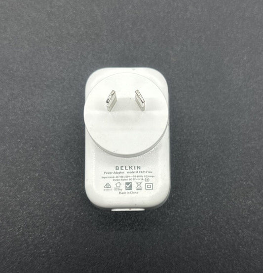 BELKIN F8Z121 Power Adapter ONLY In Good Condition 5527