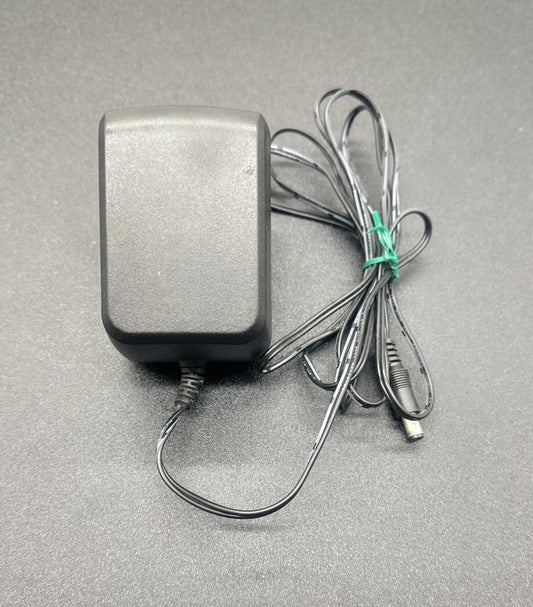 L.T.E Power Supply Adapter Model 48060100-A3 - 6v 1000mA -In Good Condition