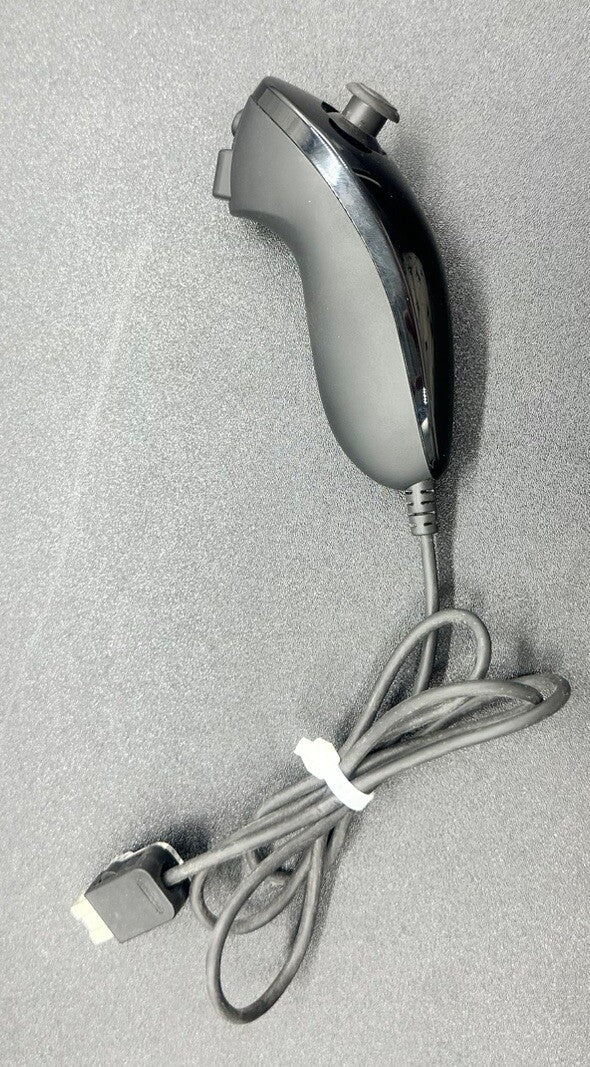 Black Nintendo Wii Nunchuck Controller Wii U In Good Condition