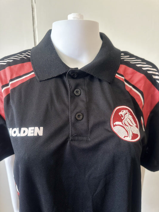 Holden Short Sleeve Shirt Size Medium In Good Condition