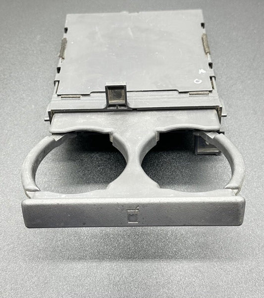 Nissan Almera II N16 year 02 Beverage Mug Holder 684304M700 BROKEN CLIP 8243