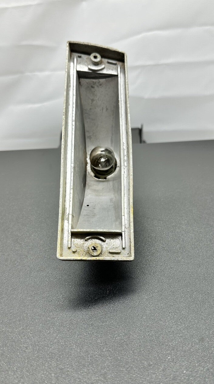 NISSAN SKYLINE R31 RH INDICATOR TURN SIGNAL LAMP MISSING LENS 8220