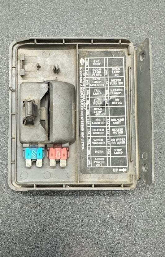 R31 Nissan Skyline Fuse Door Dash Cover Series 3 Flap Box 8240
