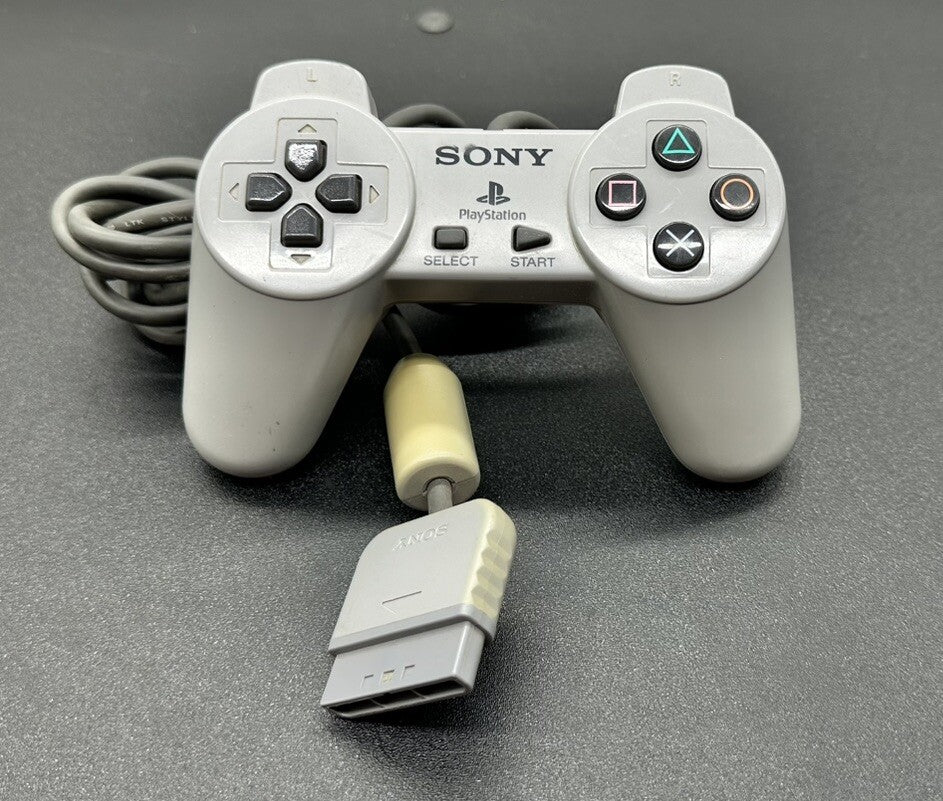 Genuine Sony Playstation 1 / PS1 Controller Yellowing In OK Condition 2062