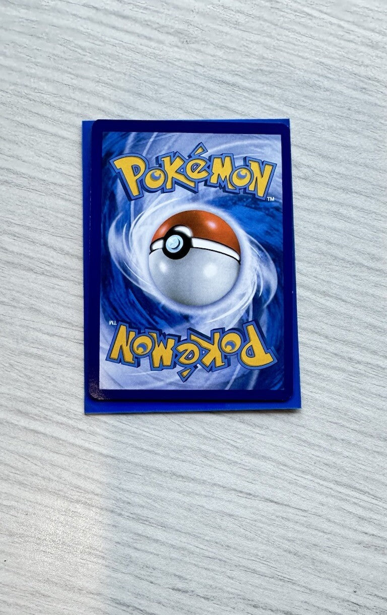 Beartic Pokemon Reverse Holo Water Card Year 2014 (5243)
