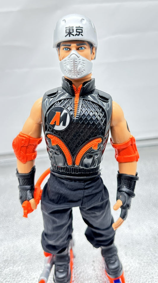 VINTAGE 2000 Action Man STREET ROLLER Blade In Line Skater Action Figure 8514