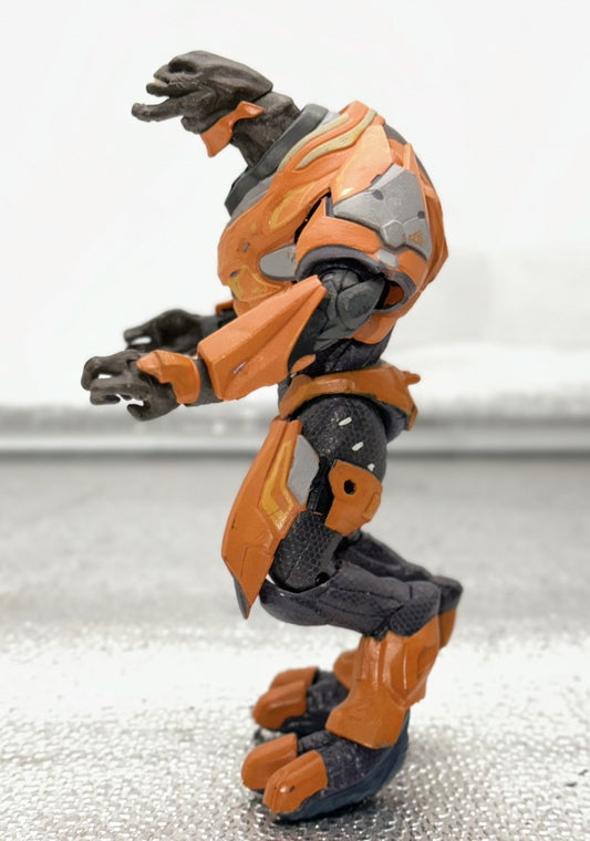 2010 Microsoft Halo Reach Orange Elite Officer Action Figure Toy In GC 8481