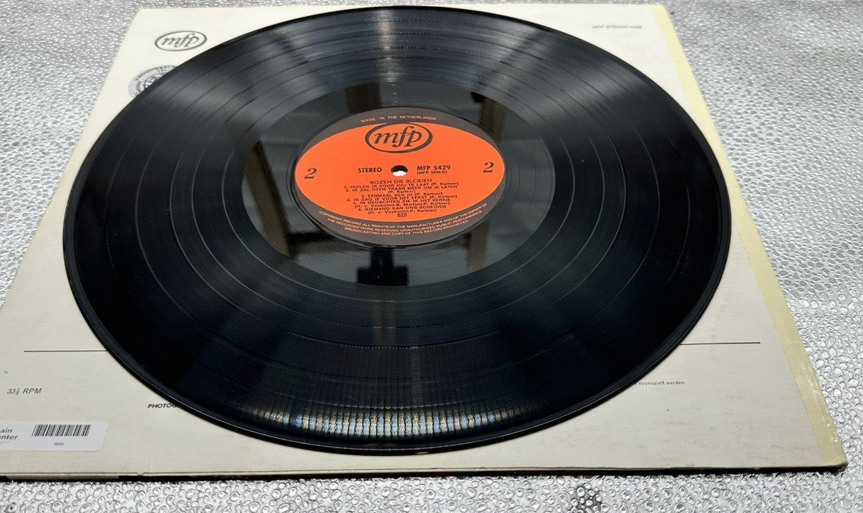 Rozen Die Bloeien Record In Good Condition 6894