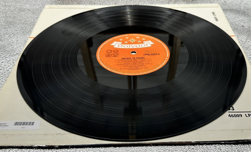 Holiday In France : Ricardo Santos & His Orchestra In Gold Record In GC 6887