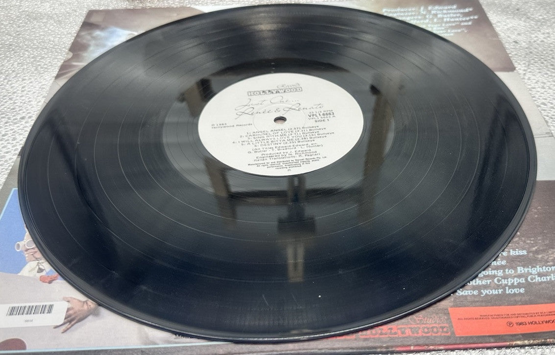 Just One : Renee & Renato Record In Good Condition 6854