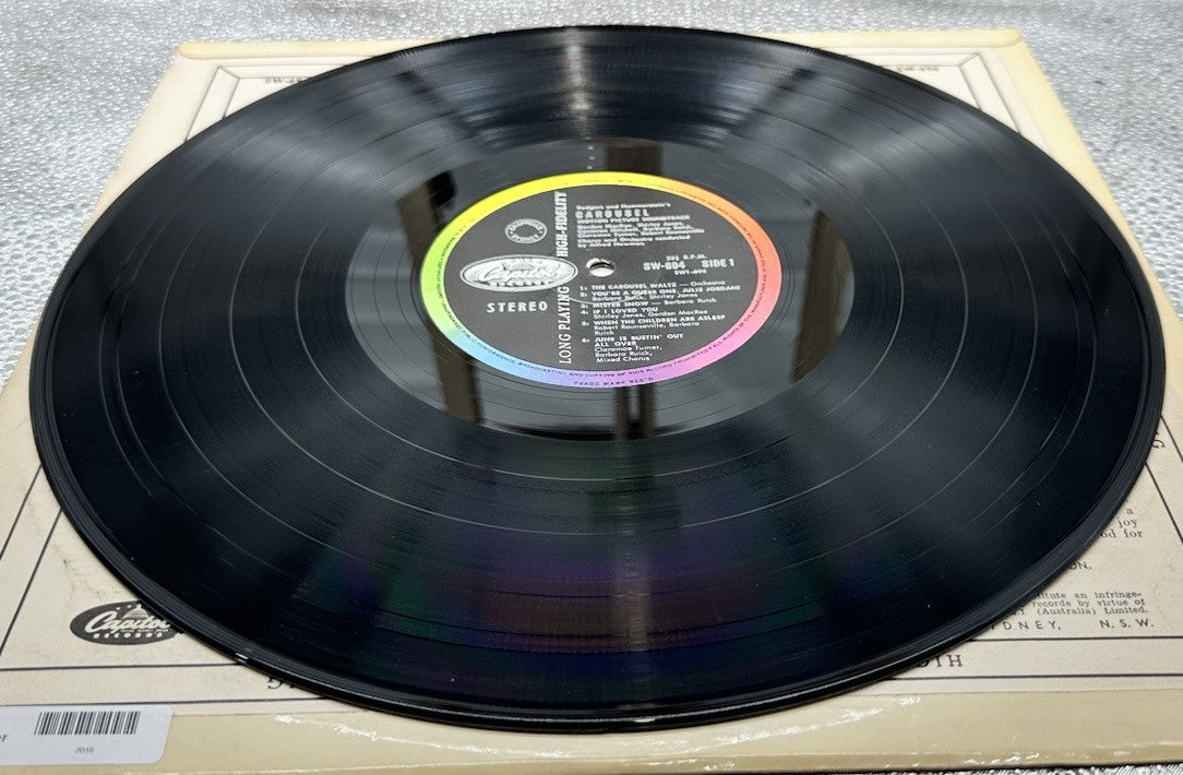 RODGERS AND HAMMERSTEINS CAROUSEL SOUND TRACK Record In Good Condition 7019