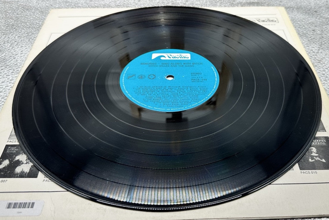 Memories - Sing Along With Mitch Miller And The Gang Record In GC 7291