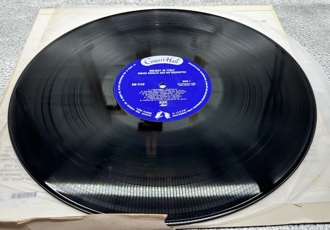 Holiday In Italy Record In Good Condition 7329