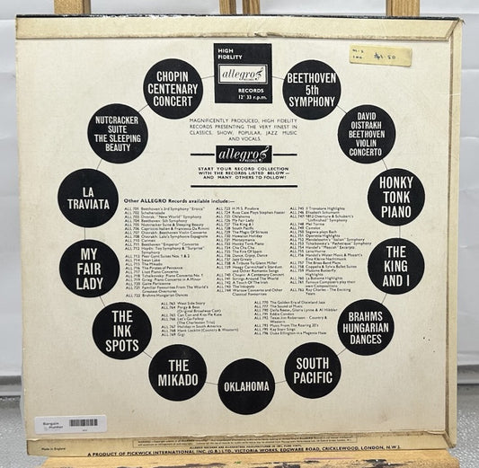 The Mikado - Gilbert And Sullivan Record In Good Condition 6434