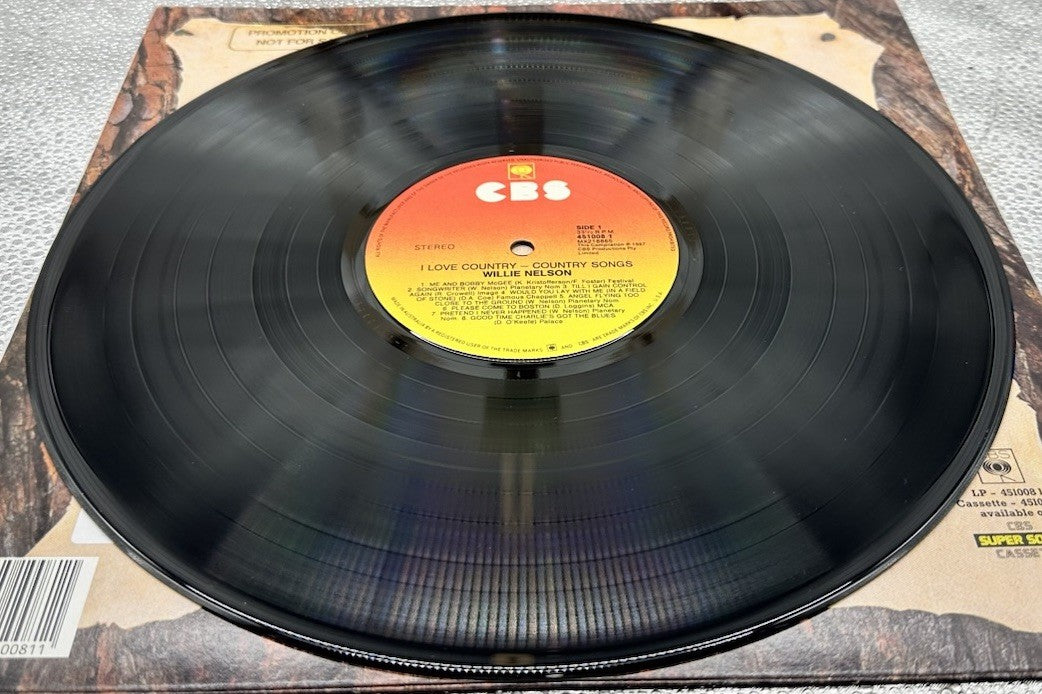 Willie Nelson Country Songs - I Love Country Record In Good Condition 7690
