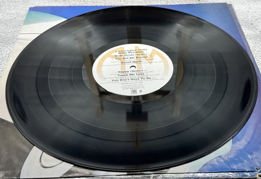 Billy Preston - A Whole New Thing Record In Good Condition 6801