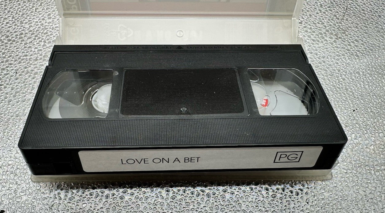 Love On A bet VHS Tape, RKO Classic Collection, Vintage 8957