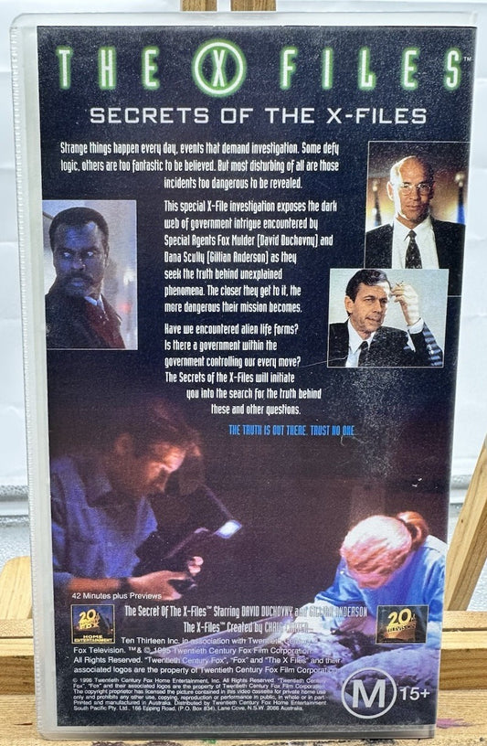 The X Files : Secrets Of The X-Files VHS Tape In Good Condition 8919