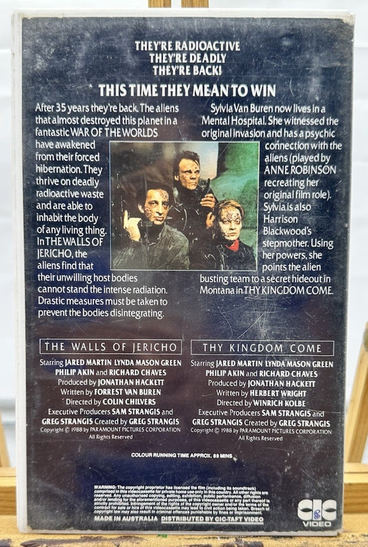 War Of The Worlds : The Walls Of Jericho / Thy Kingdom Come VHS Tape In GC 8964