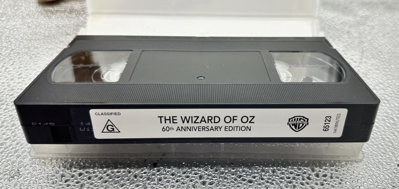 The Wizard Of OZ : Warner Brothers VHS Tape In Good Condition 8875