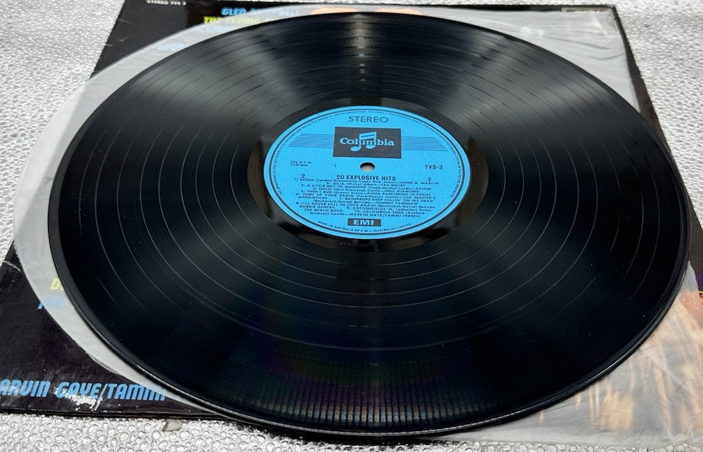 20 Explosive Hits Record In Good Condition 7562