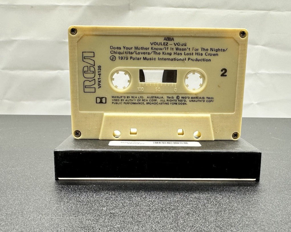 Voulez-Vous : Abba Cassette Tape In Good Condition 8073