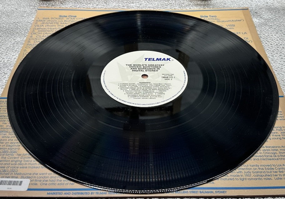 The World's Greatest Voices Sopranos Record In Good Condition 6426